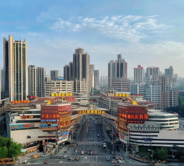 上饶新闻商贸城地址