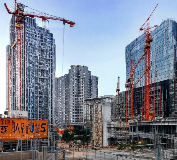 毅德商贸城 Phase II 项目进行中,招标公告 毅德商贸城 Phase II 项目进行中,招标公告